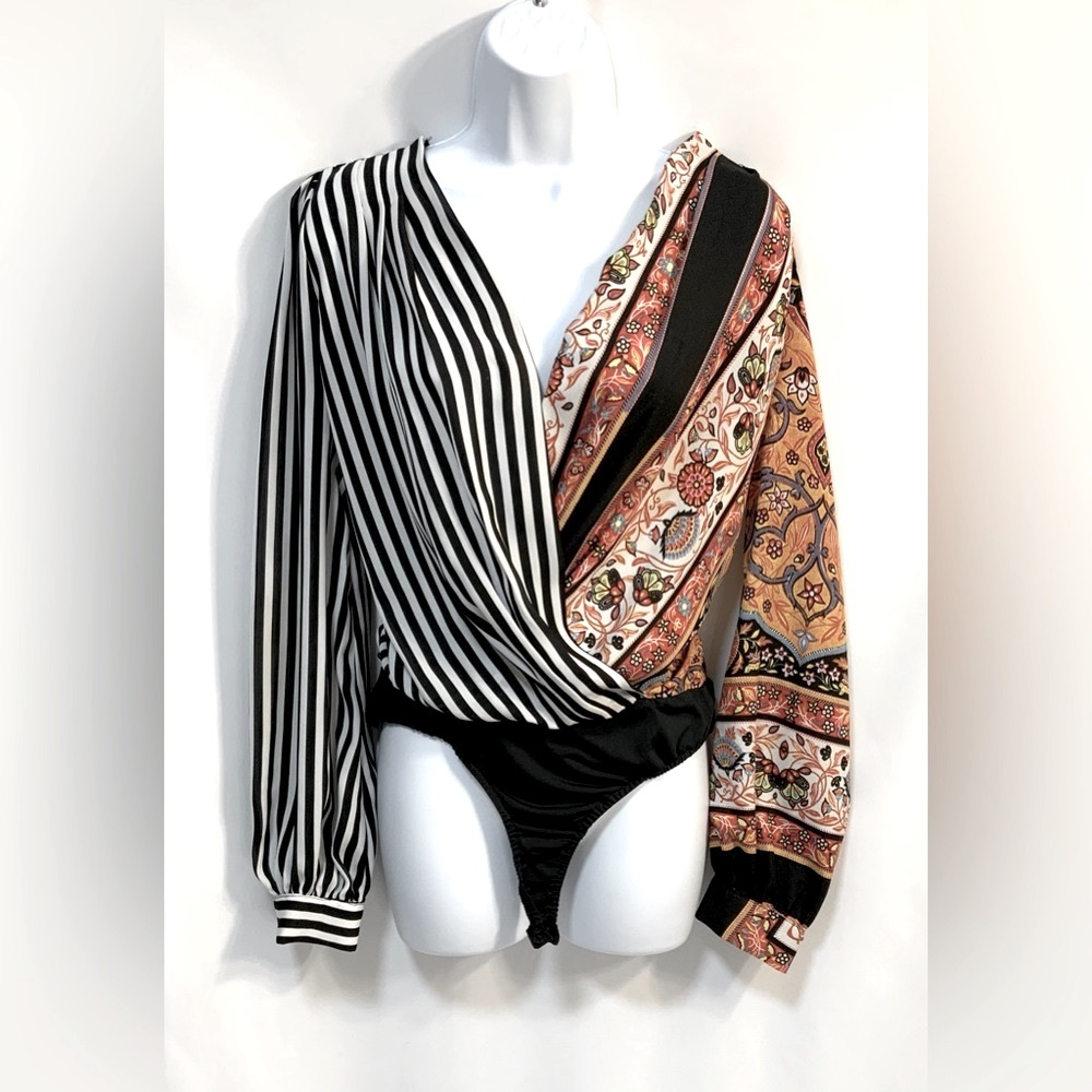 The Sang Women’s Floral/Striped Print Bodysuit